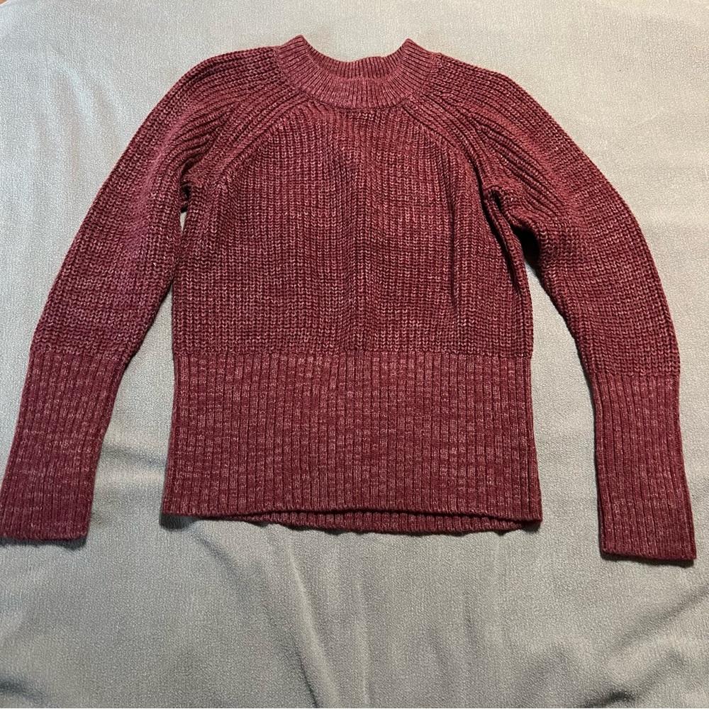 NWOT Women's Universal Thread Burgundy Sweater Size XS